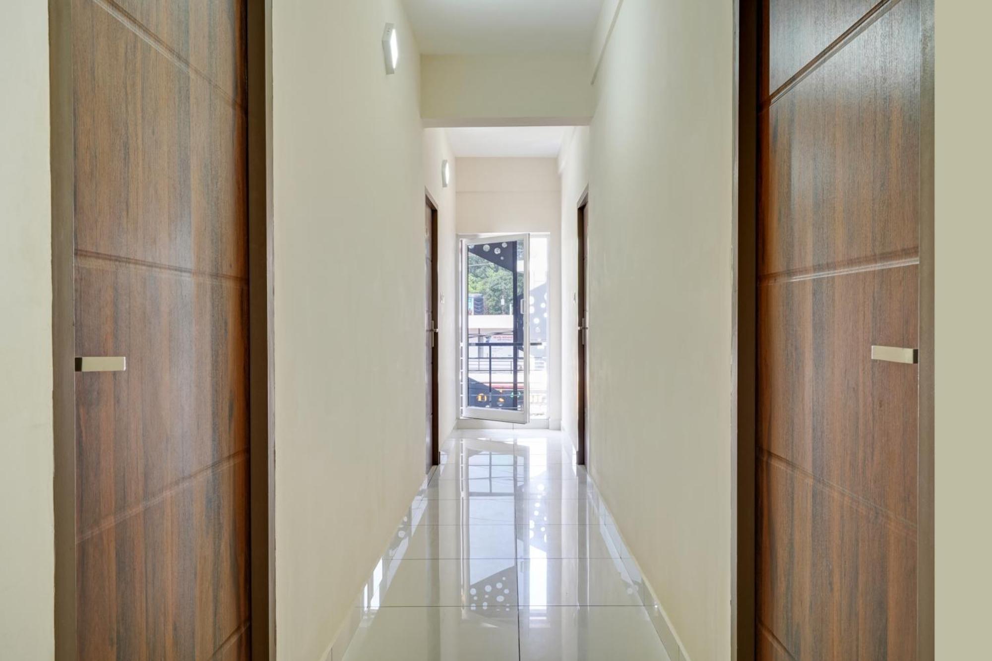 Gypsy Hotel Cusat Kochi 외부 사진