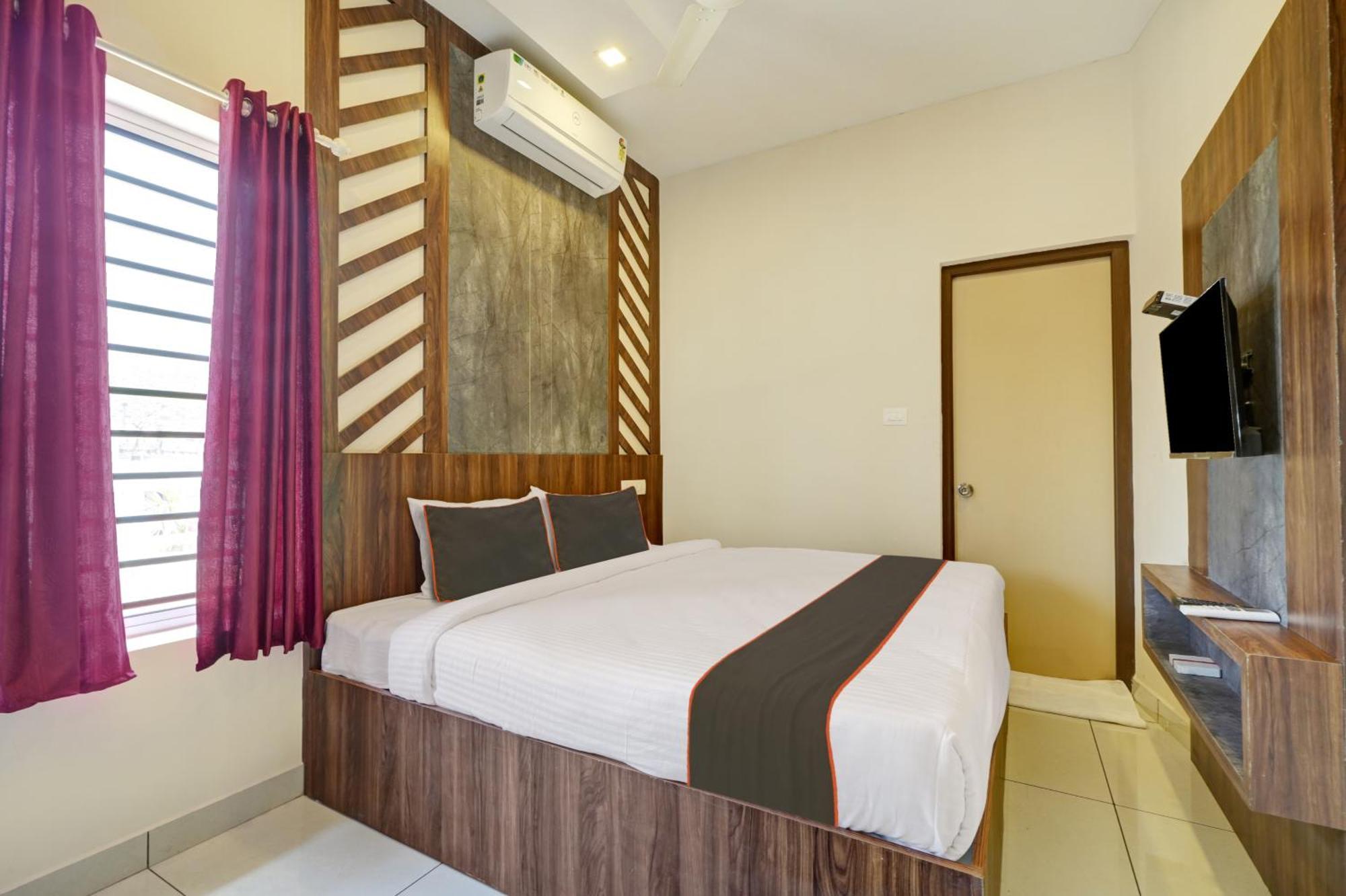 Gypsy Hotel Cusat Kochi 외부 사진