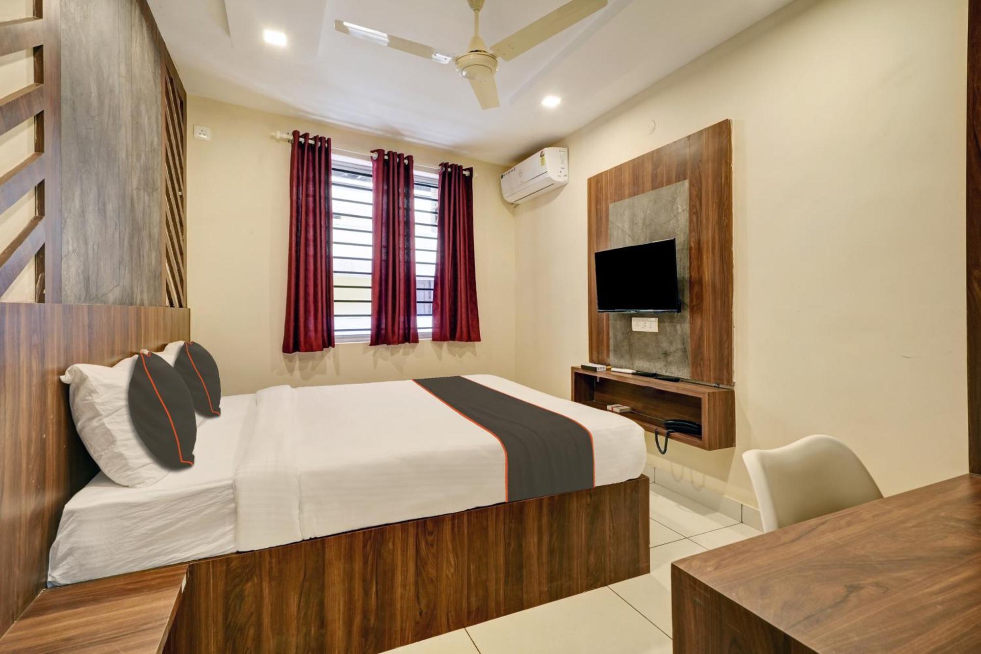 Gypsy Hotel Cusat Kochi 외부 사진