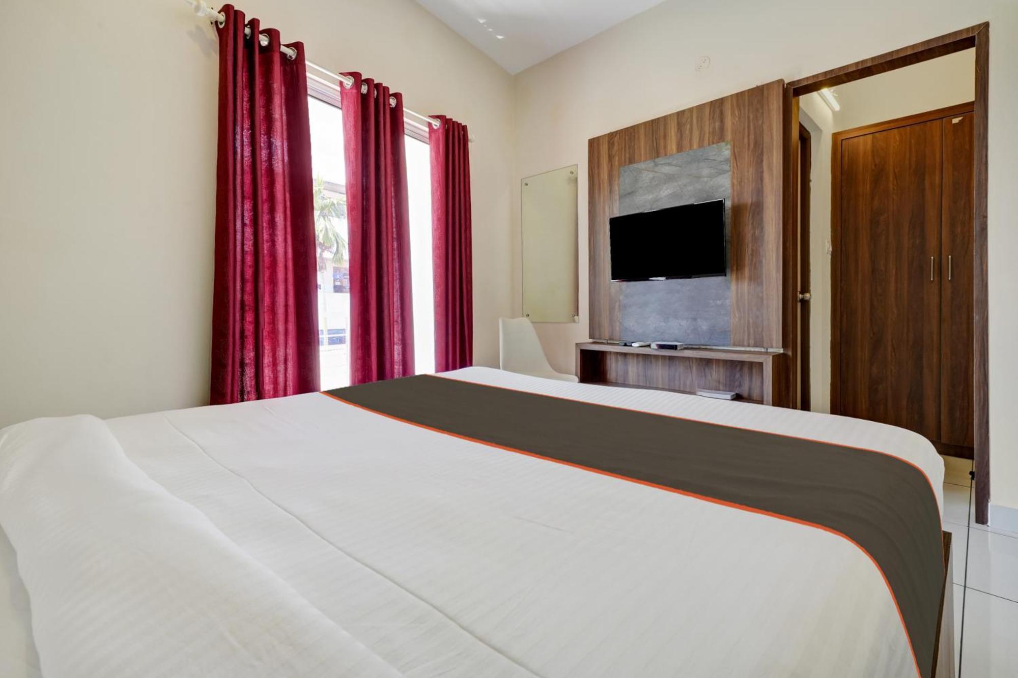 Gypsy Hotel Cusat Kochi 외부 사진