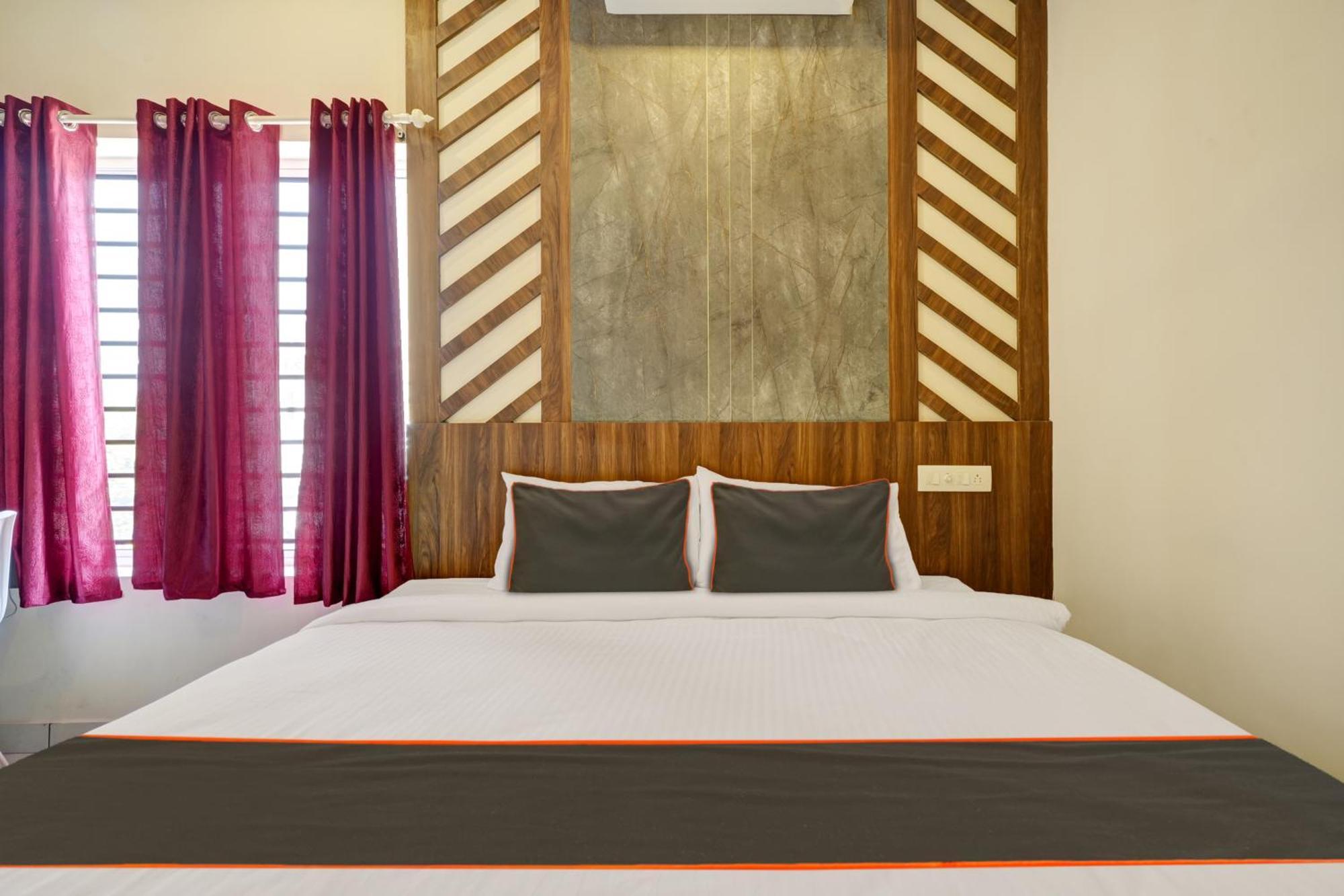Gypsy Hotel Cusat Kochi 외부 사진